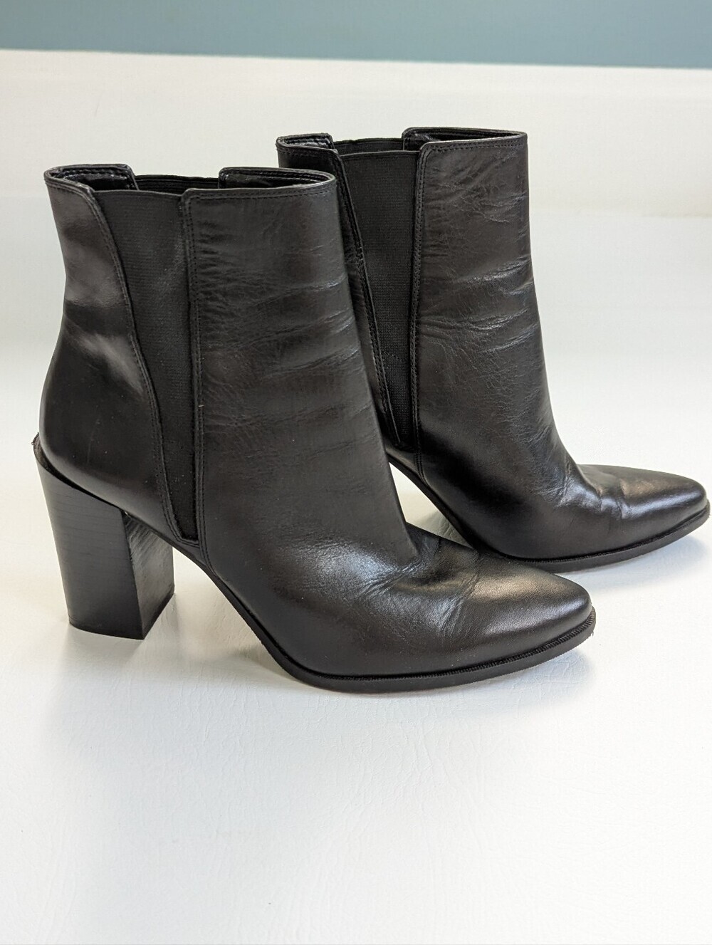 Nine West WATCHME Women's Chelsea Boot Size 9.5 Black Leather
